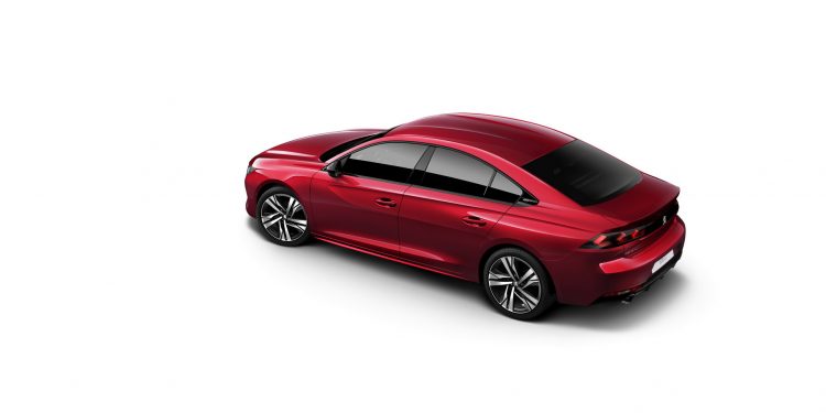 Este é o novo Peugeot 508! 24