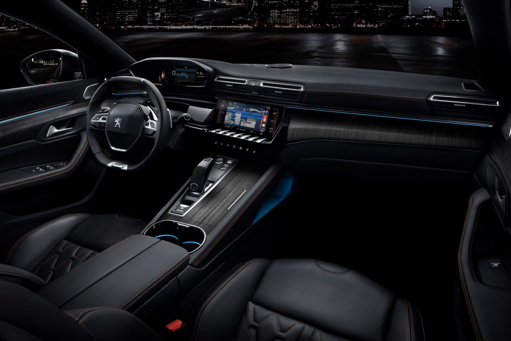 Este é o novo Peugeot 508! 18