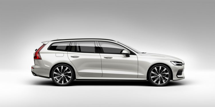 A Nova Volvo V60 chega este verão com versão Cross Country prevista! 20