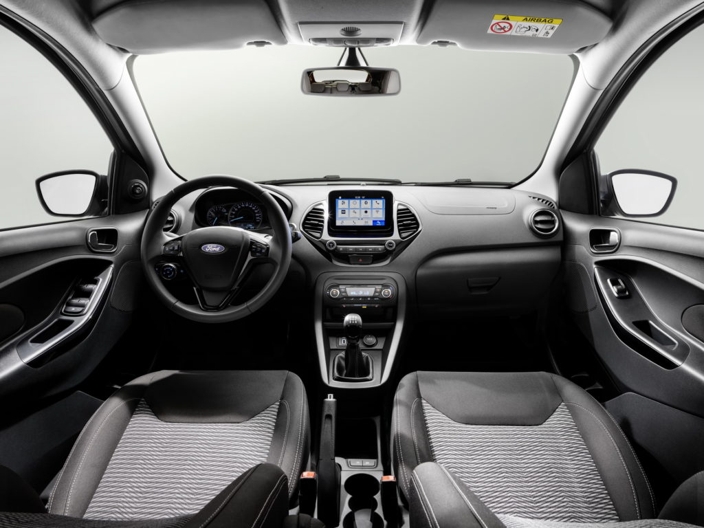 Ford KA+ recebe versão mais radical "Active"! 16