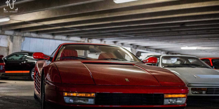 Estes Supercarros estão parqueados num estacionamento publico! 21