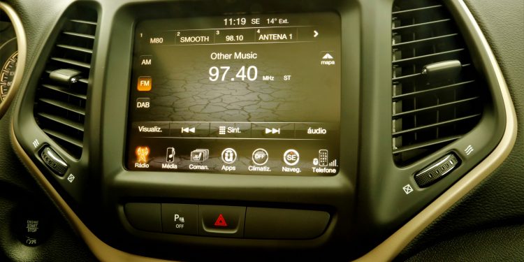 Jeep Cherokee 2.0 Multijet 140cv: Maus caminhos em classe executiva! 34