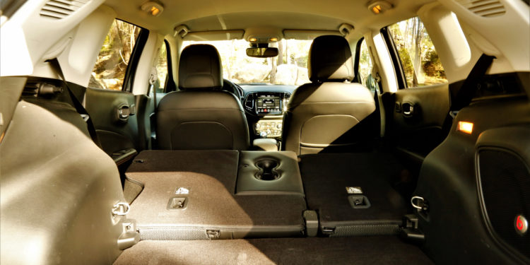 Jeep Compass 1.6 Multijet Limited: Comedido e aventureiro! 48