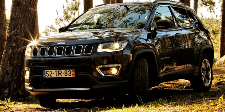 Jeep Compass 1.6 Multijet Limited: Comedido e aventureiro! 31