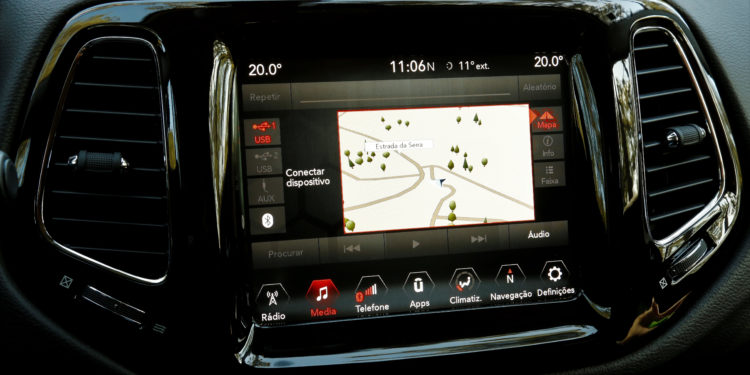 Jeep Compass 1.6 Multijet Limited: Comedido e aventureiro! 59