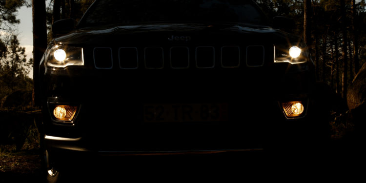 Jeep Compass 1.6 Multijet Limited: Comedido e aventureiro! 32