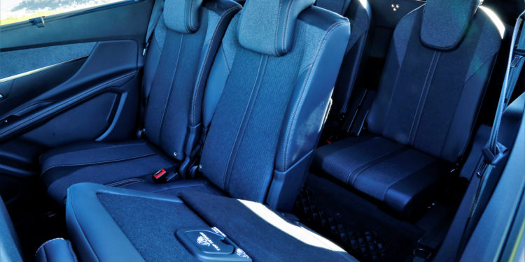 Peugeot 5008 1.6 HDI GT Line: Espaço Hi-Tech! 58