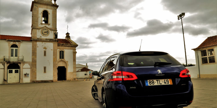 Peugeot 308 SW 1.2 Puretech GT Line: Estilo e dinâmica! 28
