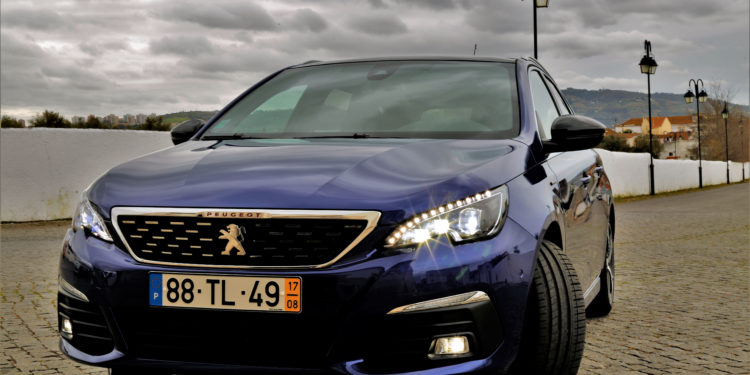 Peugeot 308 SW 1.2 Puretech GT Line: Estilo e dinâmica! 45