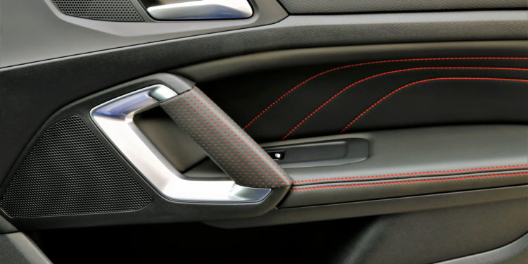 Peugeot 308 SW 1.2 Puretech GT Line: Estilo e dinâmica! 53