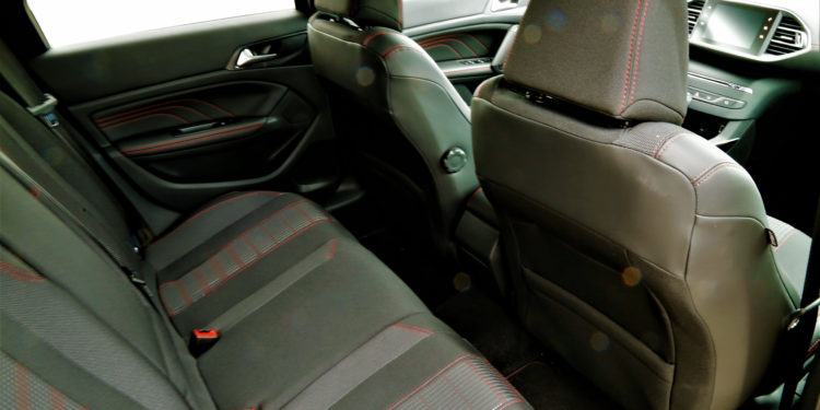 Peugeot 308 SW 1.2 Puretech GT Line: Estilo e dinâmica! 54