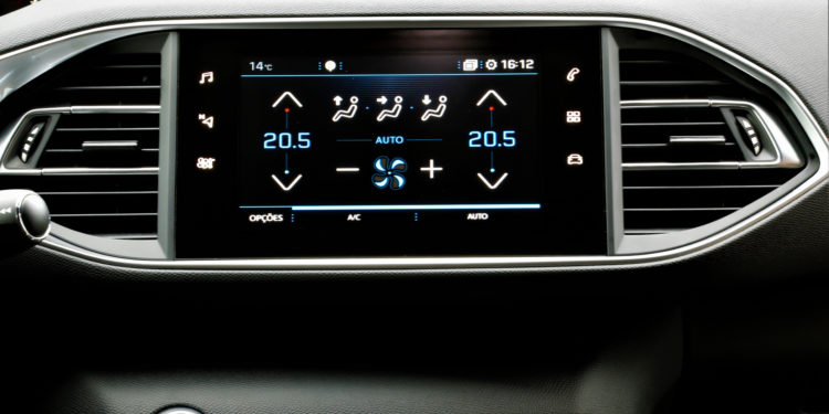 Peugeot 308 SW 1.2 Puretech GT Line: Estilo e dinâmica! 59