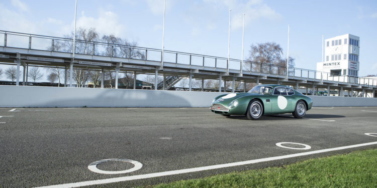 Aston Martin DB4GT Zagato: O Inglês mais caro de sempre? 29