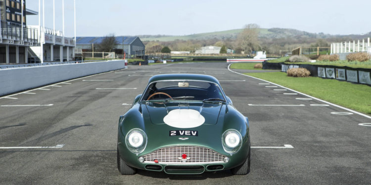 Aston Martin DB4GT Zagato: O Inglês mais caro de sempre? 28