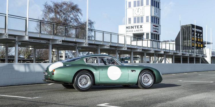 Aston Martin DB4GT Zagato: O Inglês mais caro de sempre? 26