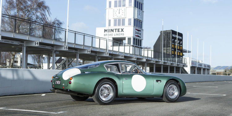Aston Martin DB4GT Zagato: O Inglês mais caro de sempre? 25
