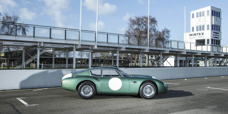 Aston Martin DB4GT Zagato: O Inglês mais caro de sempre? 24