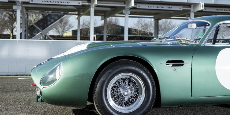 Aston Martin DB4GT Zagato: O Inglês mais caro de sempre? 18