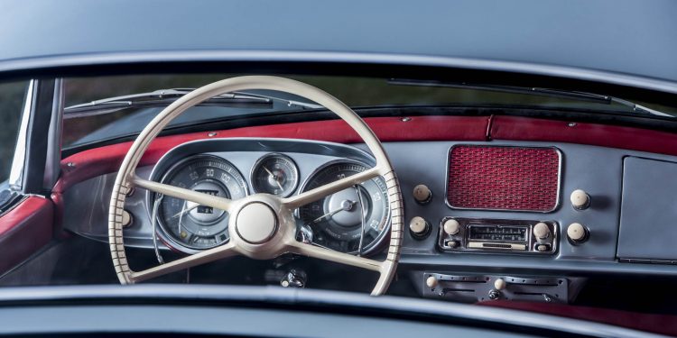 BMW 507 de John Surtees vai a leilão! 39