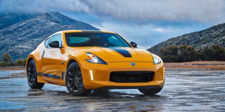 Nissan junta-se à Mercedes na concepção do novo "Z"! 16