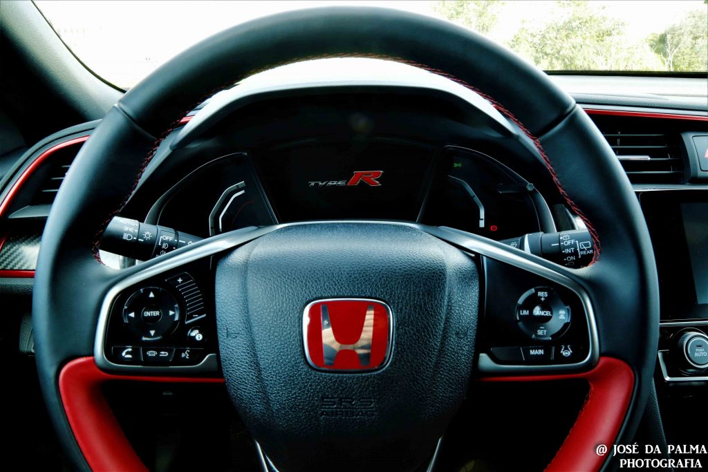 Honda Civic Type-R FK8: Ao volante do melhor tracção dianteira da actualidade! 29