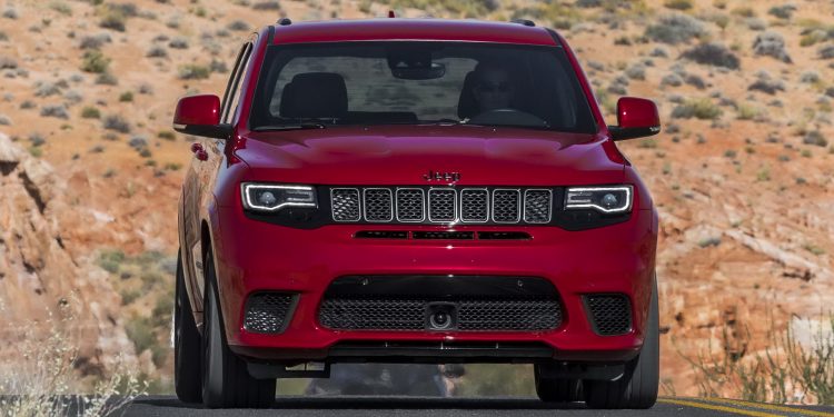 Jeep leva Cherokee, Wrangler e Trackhawk a Genebra! 21