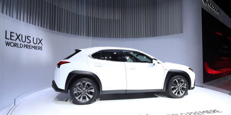 Lexus UX colecciona olhares em Genebra! 18 Lexus UX colecciona olhares em Genebra! 18