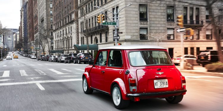 MINI oferece motor eléctrico ao clássico Cooper! 27