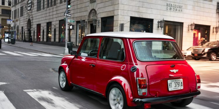 MINI oferece motor eléctrico ao clássico Cooper! 28