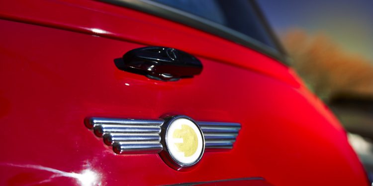 MINI oferece motor eléctrico ao clássico Cooper! 14
