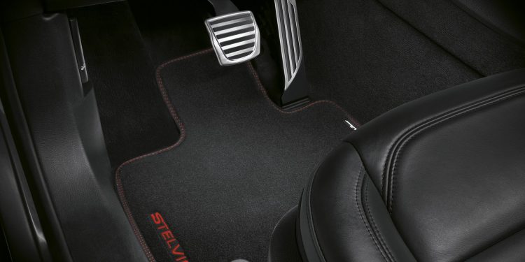 Mopar leva Jeeps e Alfa Romeos personalizados a Genebra! 13