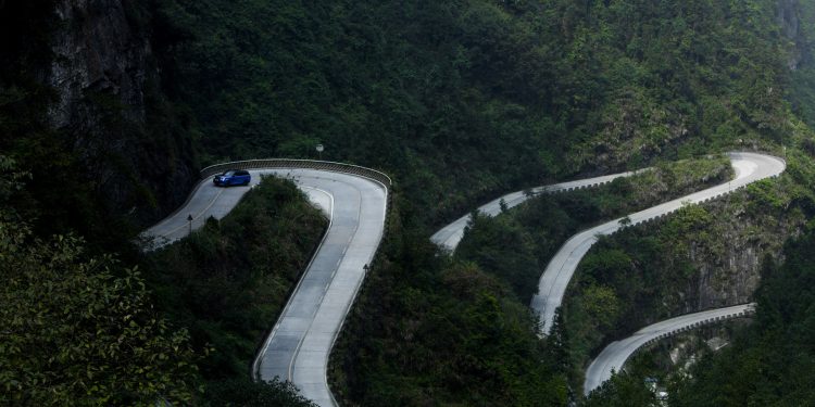 Range Rover Sport SVR bate novo recorde na estrada de Tianmen! 29 Range Rover Sport SVR bate novo recorde na estrada de Tianmen! 29