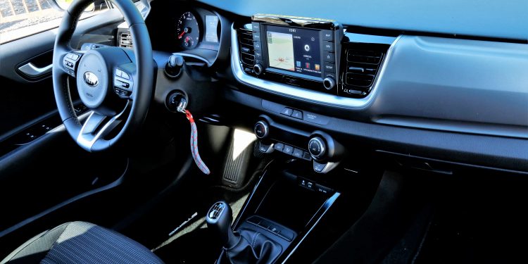 KIA Stonic 1.0 T-GDI EX: Pequeno grande crossover! 30