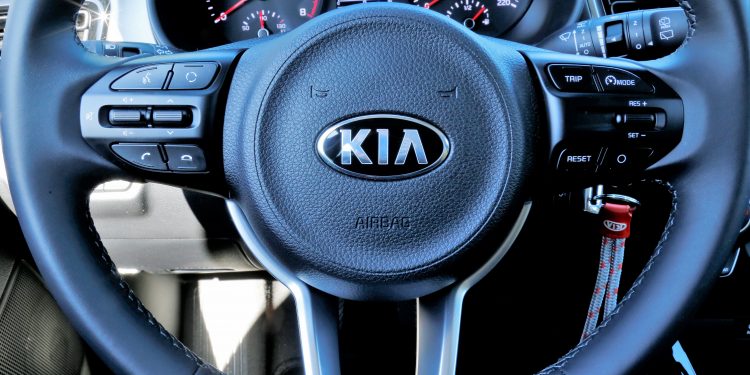 KIA Stonic 1.0 T-GDI EX: Pequeno grande crossover! 28