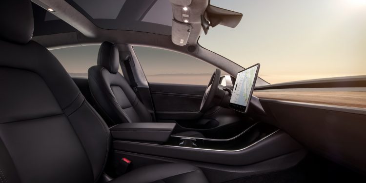 Tesla interrompeu produção do Model 3 no mês passado! 18 Tesla interrompeu produção do Model 3 no mês passado! 18