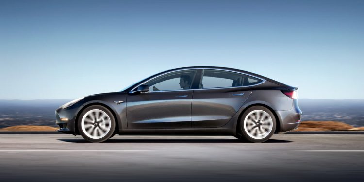 Tesla interrompeu produção do Model 3 no mês passado! 14 Tesla interrompeu produção do Model 3 no mês passado! 14