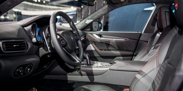 Maserati apresenta Levante Trofeo V8 no salão de Nova Iorque! 18