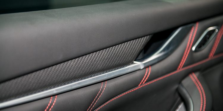 Maserati apresenta Levante Trofeo V8 no salão de Nova Iorque! 15