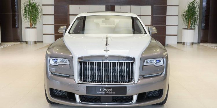 Este Rolls-Royce Ghost foi inspirado na arte Islâmica! 35