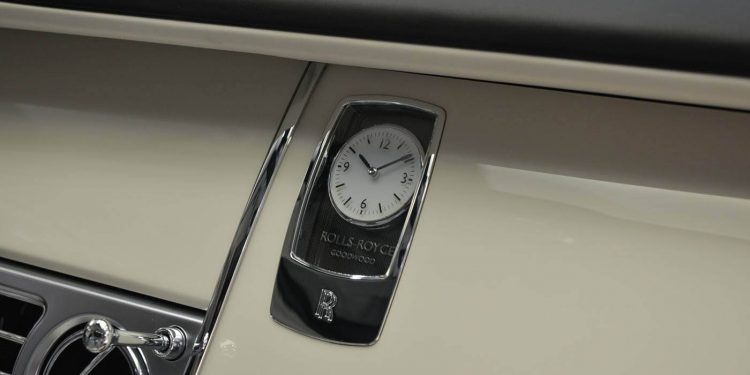 Este Rolls-Royce Ghost foi inspirado na arte Islâmica! 32