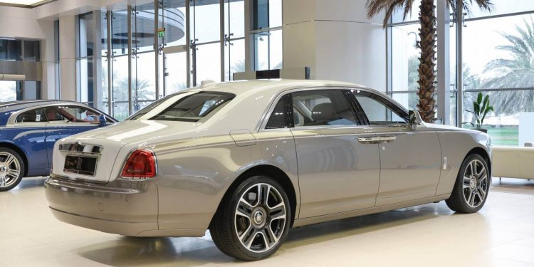 Este Rolls-Royce Ghost foi inspirado na arte Islâmica! 30