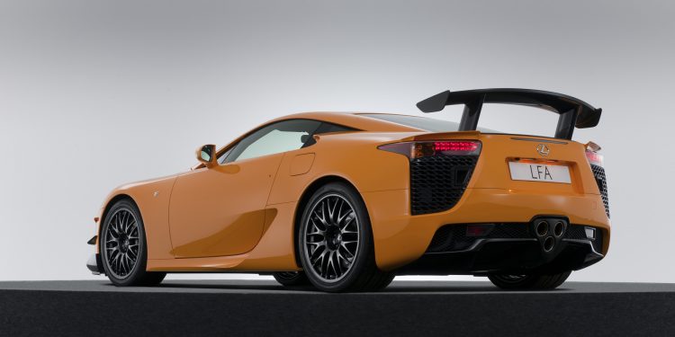 Lexus LFA Nurburgring Edition vai a leilão! 17