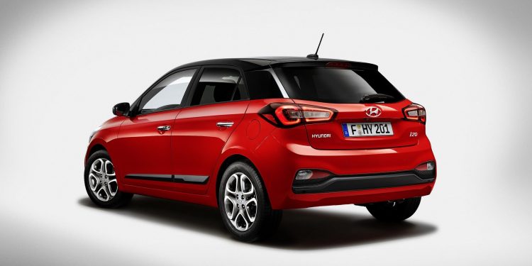 Hyundai i20 recebe facelift! 18