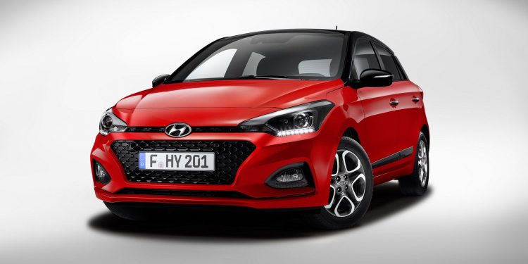 Hyundai i20 recebe facelift! 16
