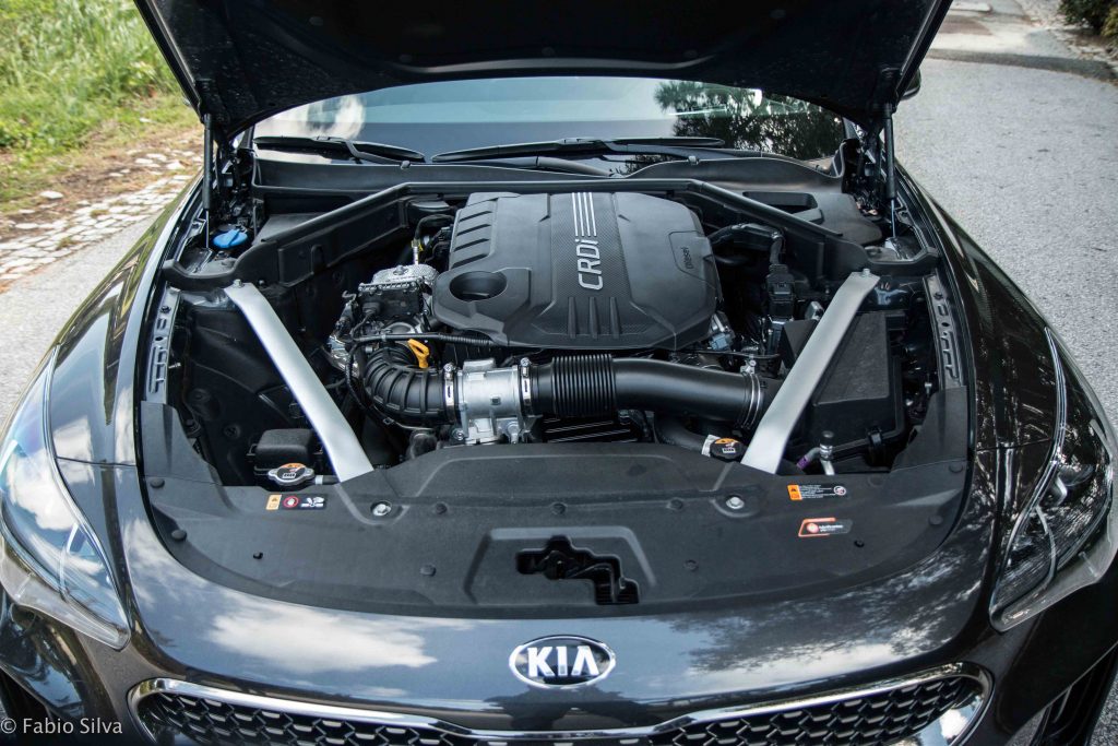 KIA Stinger 2.2 CRDi GT Line: O virar da página! 24