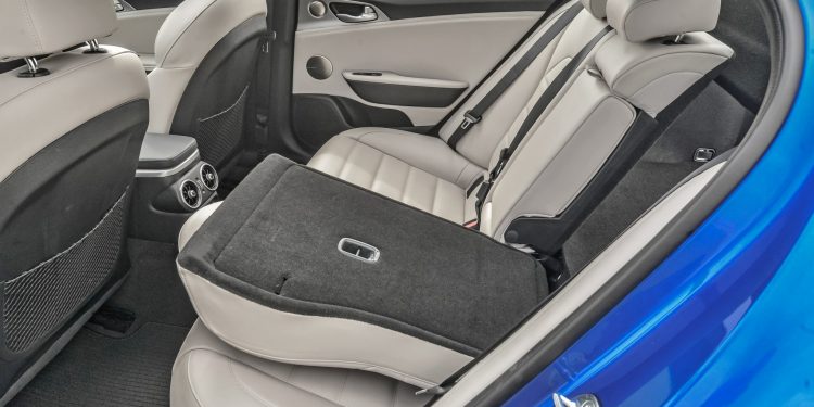 KIA Stinger vai receber novas versões! 18 KIA Stinger vai receber novas versões! 18