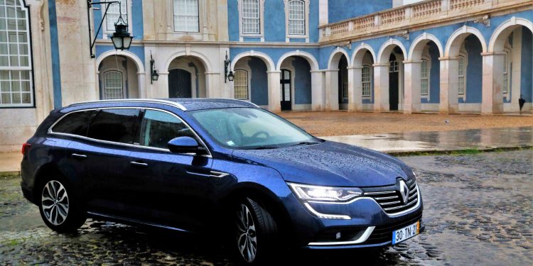 Renault Talisman Sport Tourer Executive 1.6 dCi: Executiva e dinâmica! 60