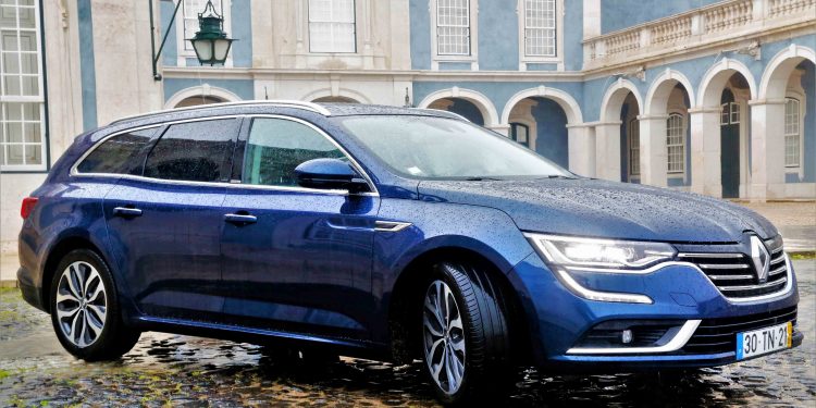 Renault Talisman Sport Tourer Executive 1.6 dCi: Executiva e dinâmica! 51