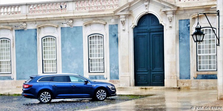Renault Talisman Sport Tourer Executive 1.6 dCi: Executiva e dinâmica! 47