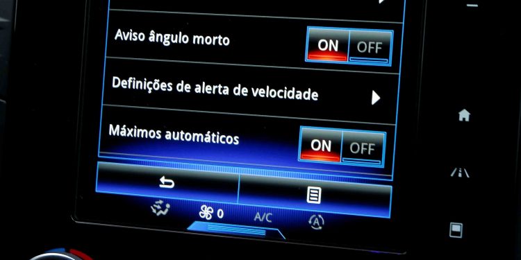 Renault Talisman Sport Tourer Executive 1.6 dCi: Executiva e dinâmica! 38